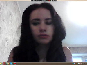 Ирочка показала задницу в скайпе